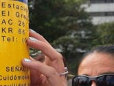 Nuevas plaquetas braille para 221.000 habitantes con discapacidad visual