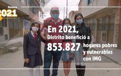 En Bogotá, como parte de la estrategia de lucha contra la pobreza, 853.827 hogares pobres y vulnerables, correspondientes a 2.626.710 personas, han sido beneficiados con las transferencias monetarias de Ingreso Mínimo Garantizado (IMG) de febrero a diciembre, a través de 11 giros, por una suma que asciende a más de 582.000 millones de pesos.